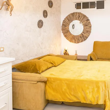 Luxury Ocean View Apartament