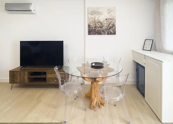 Luxury Ocean View * אדחה