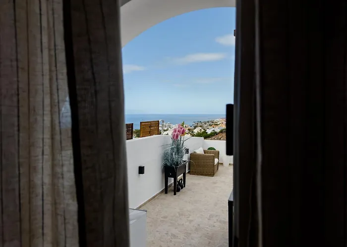 Luxury Ocean View דירה אדחה